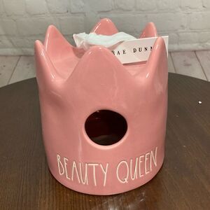 Rae Dunn Artisan Collection birdhouse  Beauty queen crown. New in box Giftable